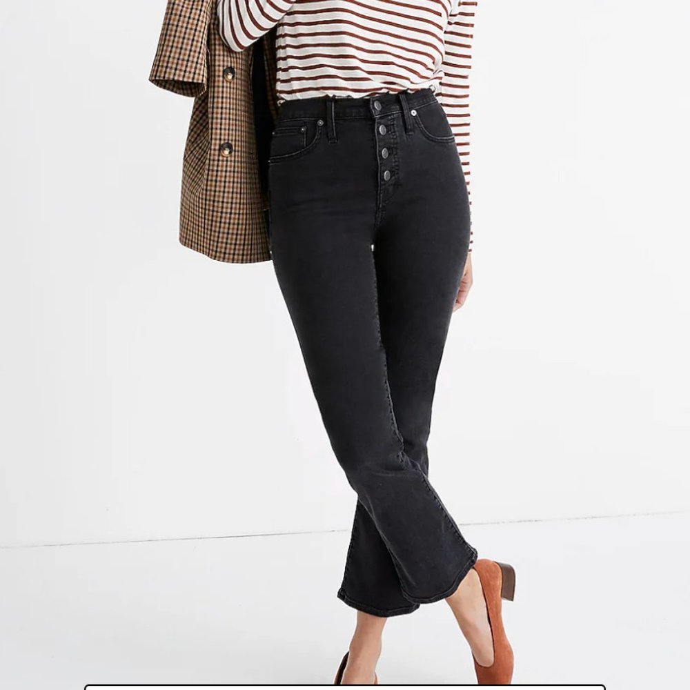 Cali Demi-Boot Jeans in Bellspring Wash: Button-Front Edition